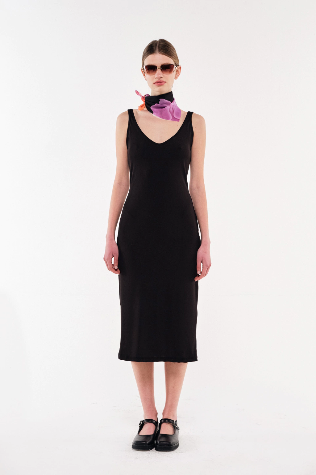 Vestido Liso Escote V