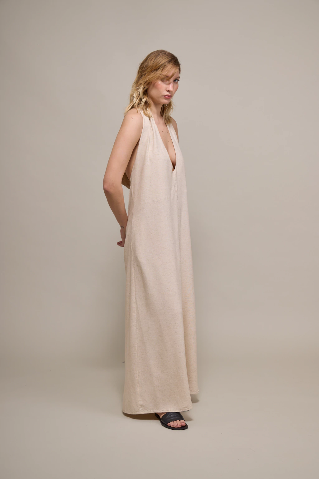 VESTIDO MARYLINO - BEIGE
