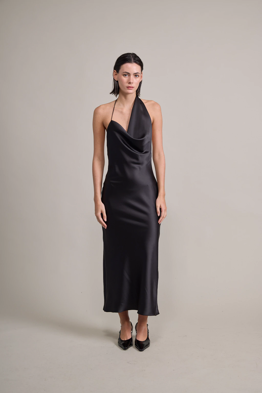 VESTIDO SATEN - GRIS NEGRO