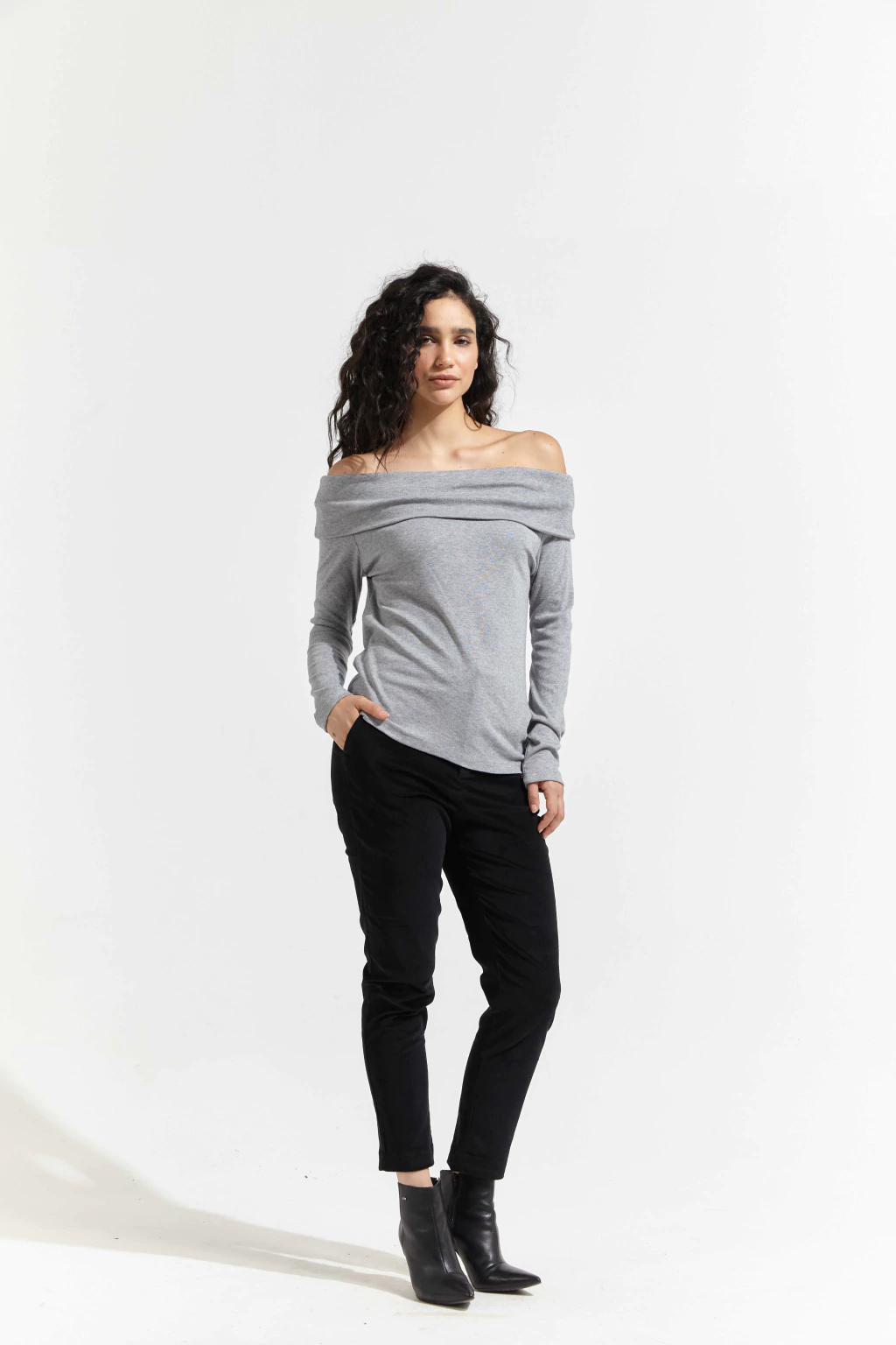 PANTALON VELVET - NEGRO