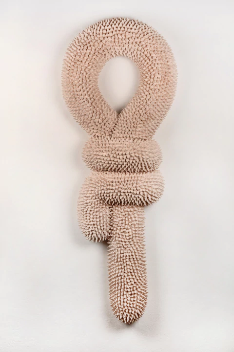 ANDRÉS ANZA. NUDO I, 110 x 40 x 15 CM.