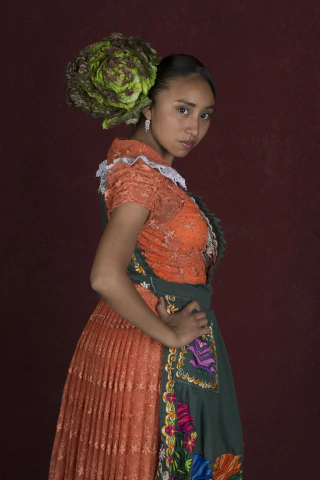 MARCELA TABOADA. DALIA JAZMYN, 74 X 54 CM.