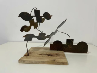 Sophie González Benoit. Cable a tierra, 138 x 30 x 30 cm - comprar online