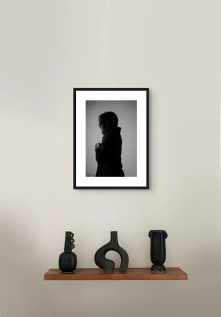 Ana Strauss. Serie: Juego con una tela. 53 x 36,5 cm - comprar online