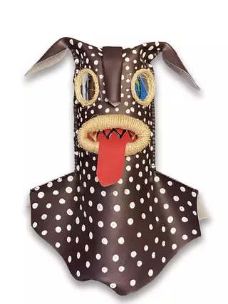 GABRIEL GARCILAZO. MÁSCARAS DE PROPAGANDA #23. 55 x 45 x 20 CM. - comprar online