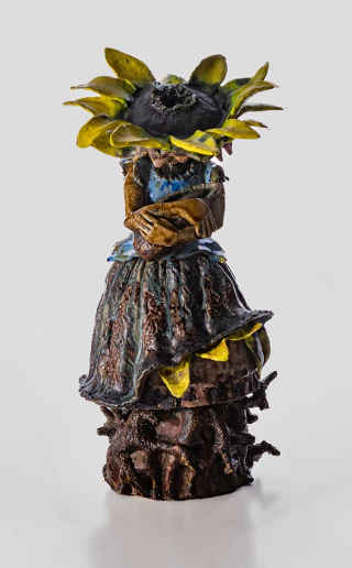 Florencia Ana Califano, Maternidad y simiente - (Serie las invasiones Naturales). 24x24x48cm - buy online