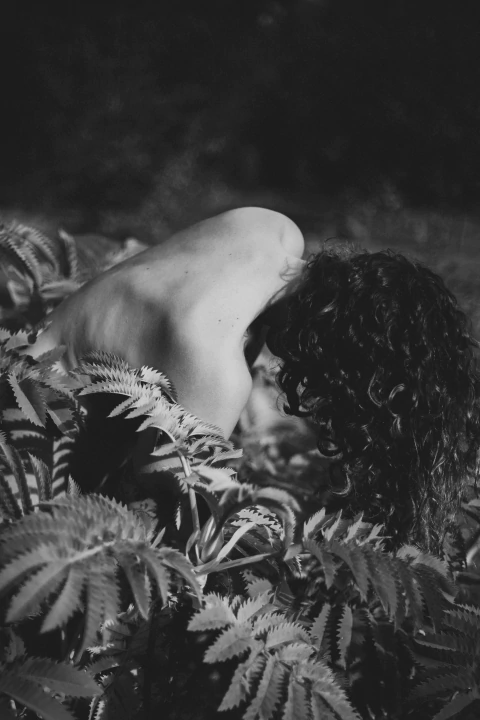 Gabriela Jerjes. Camuflaje, 110 x 73 cm - comprar online