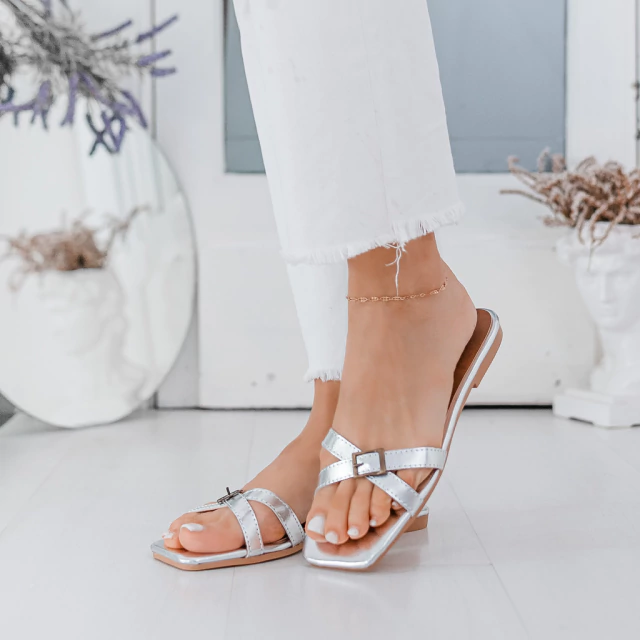 SANDALIA FAUSTA PLATA