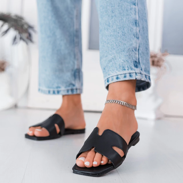 SANDALIA CARINE NEGRO — imagen 4
