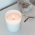 Set de vela de cera de soja en vaso esmerilado + Aromatizante de telas y ambiente (en caja)