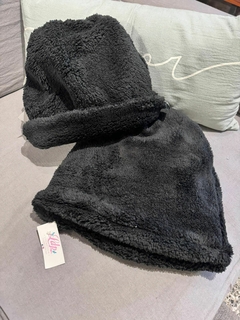 Gorro de peluche en internet