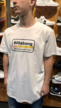 REMERA MC WALLED SS BILLABONG (BLANCO) - comprar online