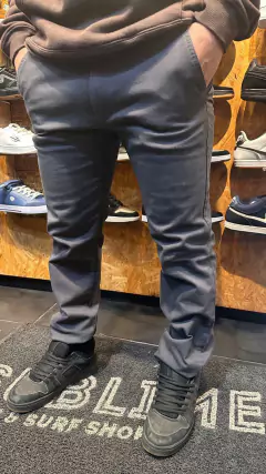 PANTALON CHINO GABARDINA OC - SUBLIME SHOP