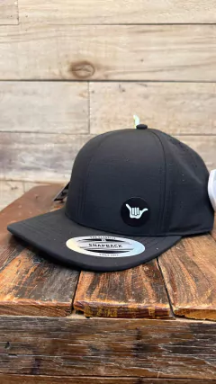 CAPS METAL LASER HANG LOOSE