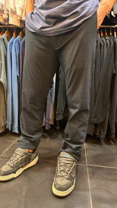 PANTALON GABARDINA RODMAN (AZUL MARINO)