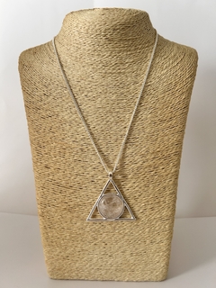 Collar Triángulo cuarzo Rosa - comprar online