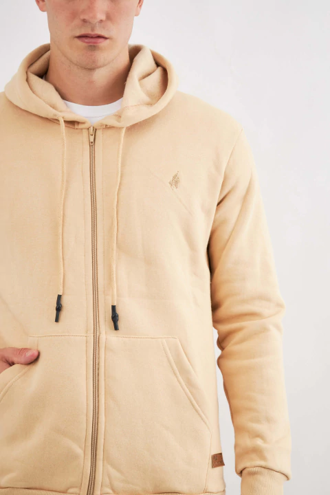 Imagen de CAMPERA ROOT