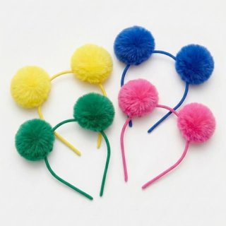 Tiara Pompom