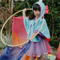 Saia Tule Pompom Lilás na internet