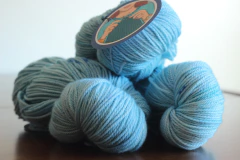 New Pura DK - color Lejanía - colección Azul - comprar online