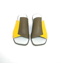 Flat UP, couro azeitona e citrus, sola borrachas recicladas. Ref. 003.707. SOB ENCOMENDA - comprar online