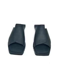 Flat UP, couro vegetal preto, Sola exclusiva com design japonês. Ref. 012.707. SOB ENCOMENDA na internet