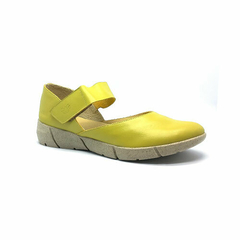 Sneaker, couro lumi pistache, sola borracha expandida com fibra de coco. Ref. 021.1011. SOB ENCOMENDA