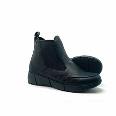Botinha Street, couro lumi preto, sola borracha expandida preta. Ref. 021.1412. EM ESTOQUE - comprar online