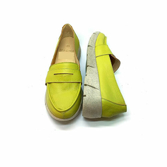 Loafer, couro lumi pistache, sola tratorada borracha expandida com fibra de coco. Ref. 021.1512. SOB ENCOMENDA - comprar online