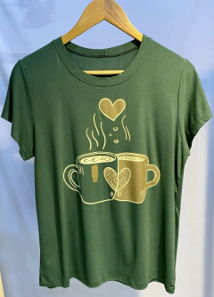 Kit 5 Blusas Soltinhas Desenho Variadas - comprar online