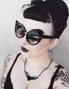 Black Drop - (brechó) na internet