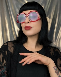 Loren Red
