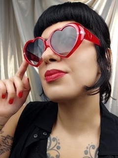 Color Heart Red - (brechó) na internet