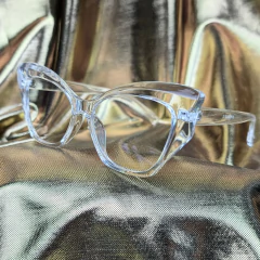 Ghoul Glass na internet