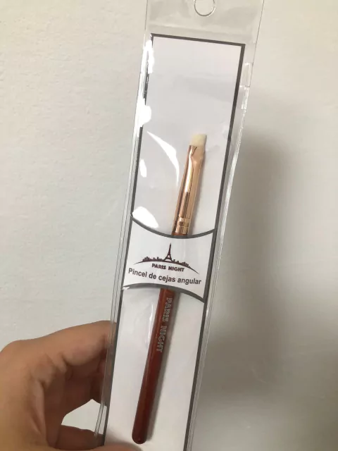 pincel de cejas , Paris nigth