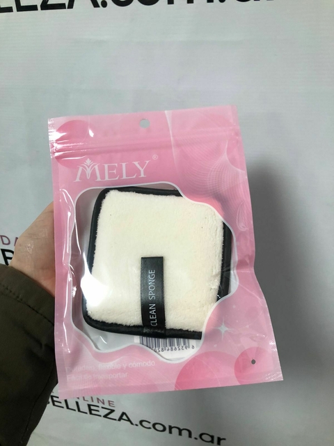 Esponja desmaquillante cuadrada mely