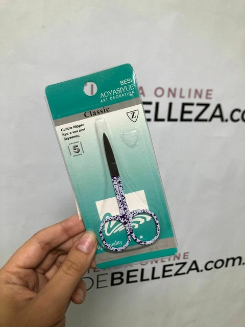 Tijera para cejas