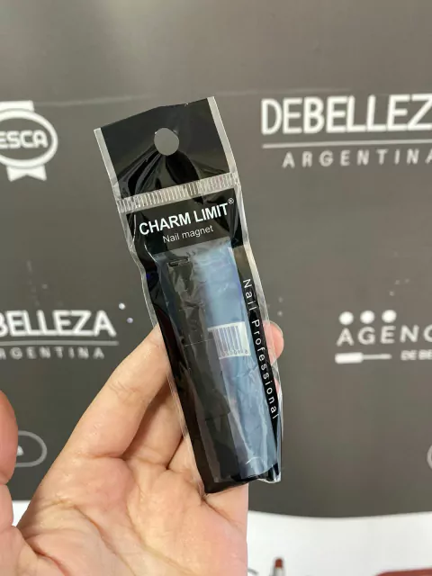Iman manicuria charm limit efecto
