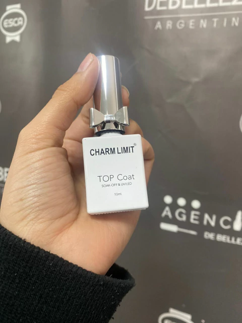 Top coat charm limit semipermanente