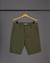 Bermuda Chino elastizada color Verde Oliva Damp Brothers Distrikt