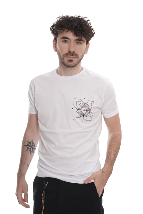 Remera Damp Brothers Cardinal Points - MD58