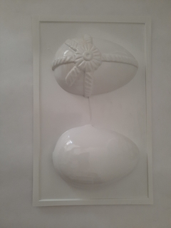 MOLDE HUEVO DE PASCUA CON DISEÑO DE FLOR