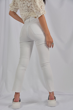 JEANS RECTO BLANCO en internet