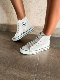 ZAPATILLAS 827 BLANCO en internet