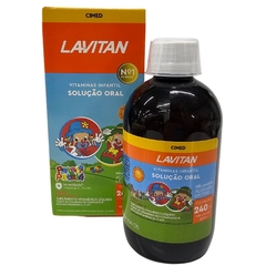 Suplemento vitamínico infantil líquido Lavitan Cimed na embalagem de 240ml com copo medidor, apresentado com personagens do Patati Patatá.
