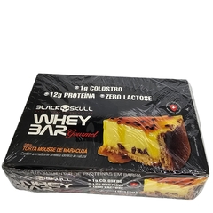 Kit 12 Whey Bar Barra de Proteínas Gourmet Sabor Torta de Mousse de Maracujá Black Skull 45g