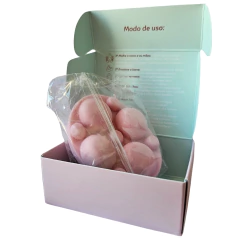 Demaquilante Em Barra 2 em 1 Shine Colors Abelha Rainha 90g

- Remove toda MAQUIAGEM.

• Sustentável.
• Alta durabilidade.

Finalidade: O Sabonete Demaquilante em Barra auxilia na limpeza diária da pele, remove com praticidade e rapidez a maquiagem do seu