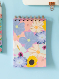 CUADERNO CHICO FLORES LILA
