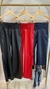 Calça flare Pala 34 - La Belle Store