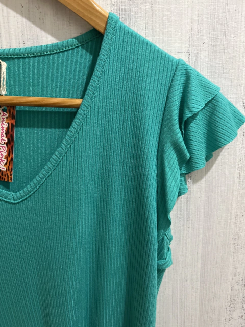 Remera V con volados - tienda online